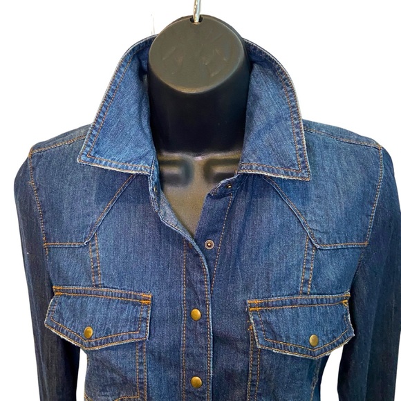 VINTAGE GUESS Denim Button Down Shirt Dark Wash Long Sleeves Brass Details - Picture 3 of 14